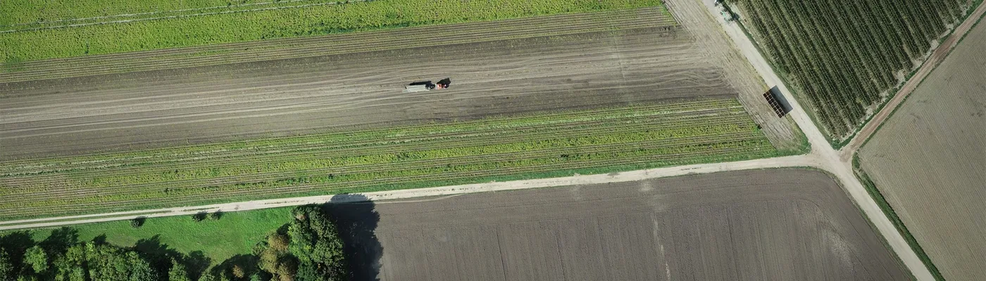 Team Brezovsky bei der Vermessungsarbeit im Weinviertel